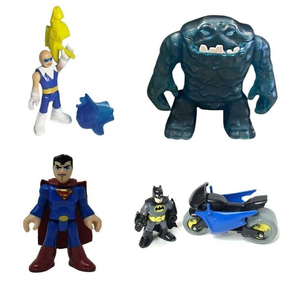 Imaginext DC Super Friends Batman Batcave Playset With Figures & Accessories - Picture 2 of 8